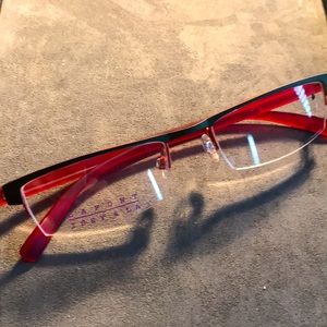 Lafont Issy Vroum 454 52/19/140 olive greenface w red arms.  Never owned.